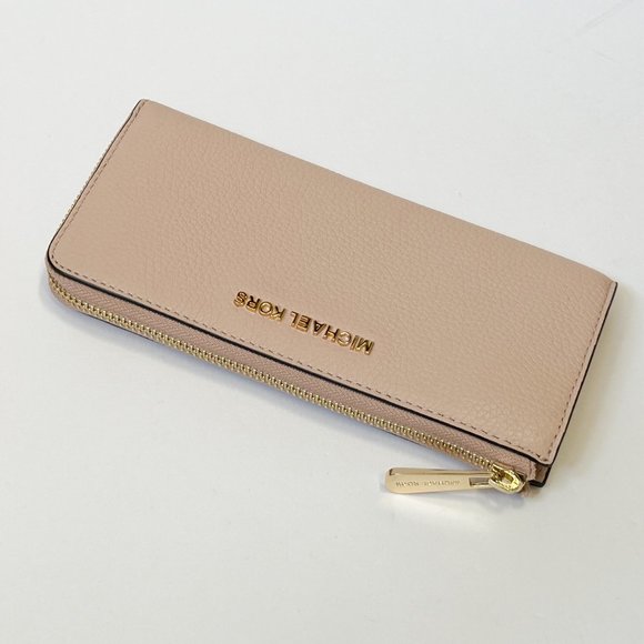 Michael Kors Jet Set Travel LG Three Quarter Zip Wallet Pebbled Leather Ballet - Picture 3 of 11